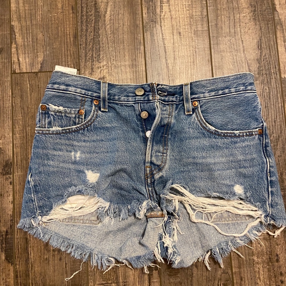 Levi’s 501 cut off shorts size 26